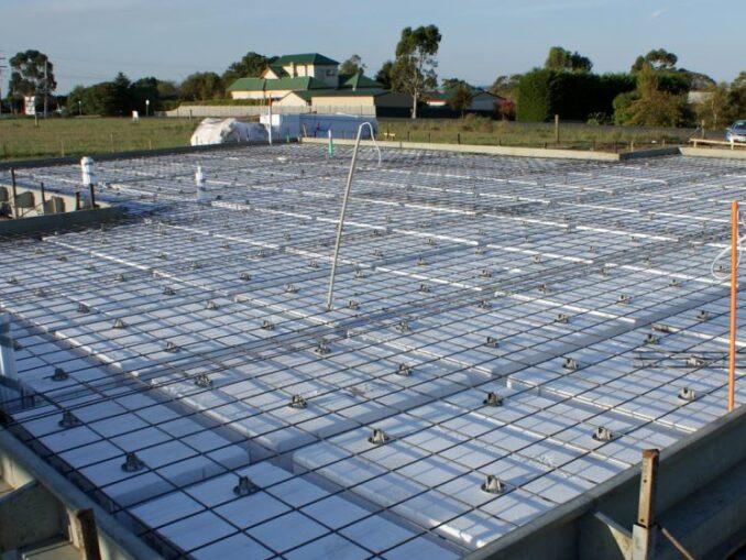 Фундамент монолитная плита